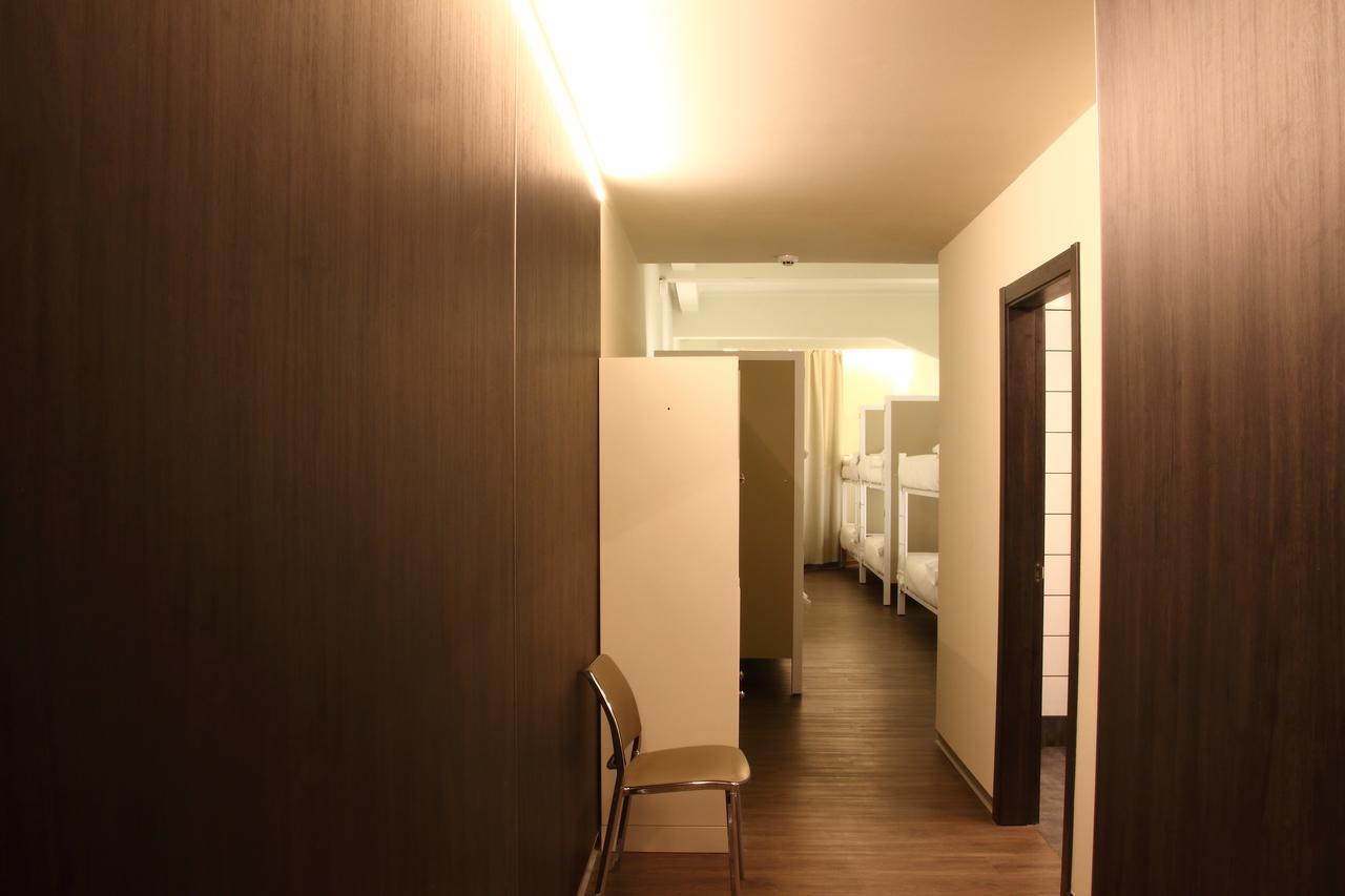 Poshtel Bilbao - Premium Hostel Exterior foto